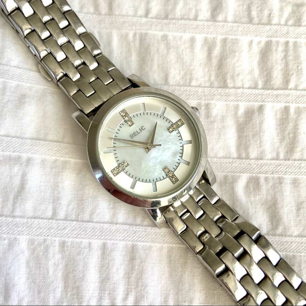 RELIC stainless steel women’s analog watch